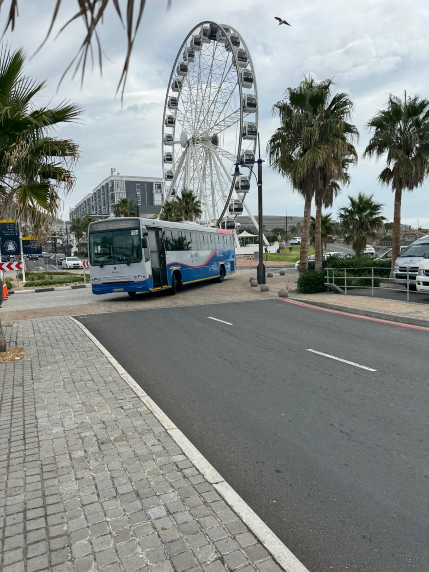 Flamingo Sea Point: Luxury Sea View Apartment Cape Town Exterior photo